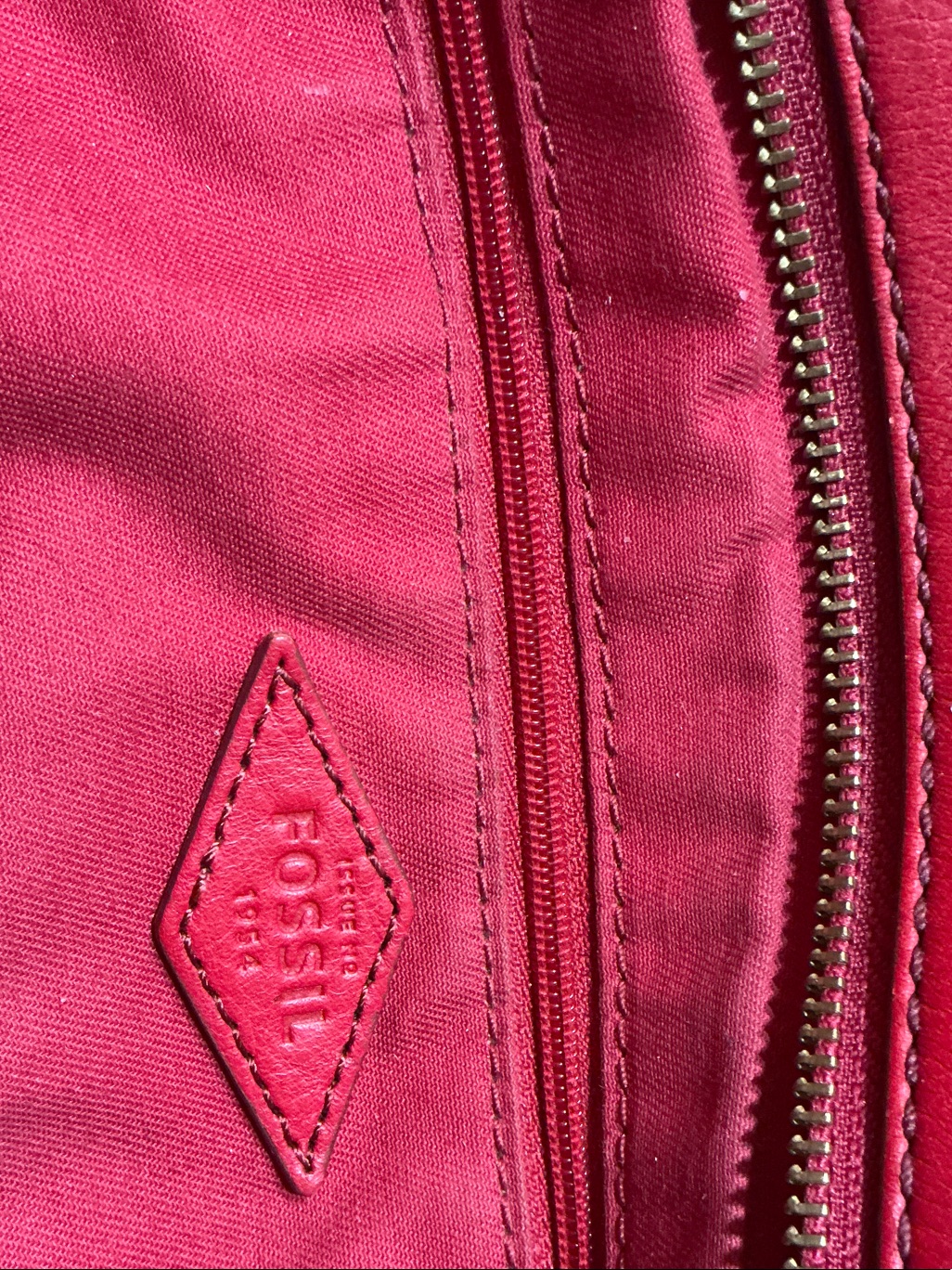 Fossil Red Leather Tote With Key Charm — image 4 of 8